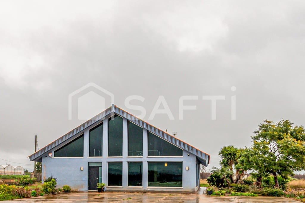 3 bedroom Finca/Country House for sale in Torreblanca with pool - € 300,000 (Ref: 9530614)