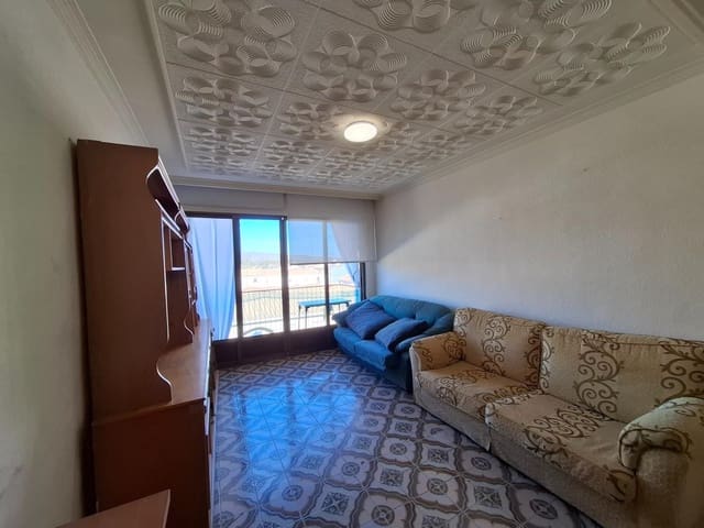 Apartamento de 3 habitaciones en Ontinyent en venta - 75.900 € (Ref: 9533785)