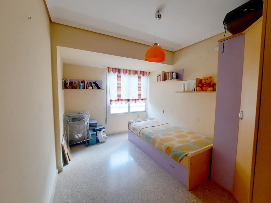 5 sovrum Lägenhet till salu i Sagunto / Sagunt - 170 000 € (Ref: 9533788)