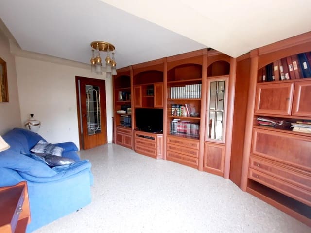 5 sovrum Lägenhet till salu i Sagunto / Sagunt - 170 000 € (Ref: 9533788)