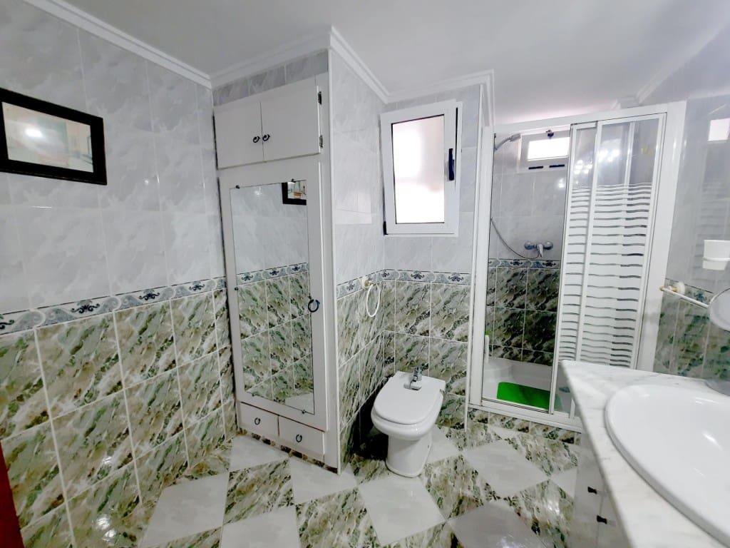 5 sovrum Lägenhet till salu i Sagunto / Sagunt - 170 000 € (Ref: 9533788)