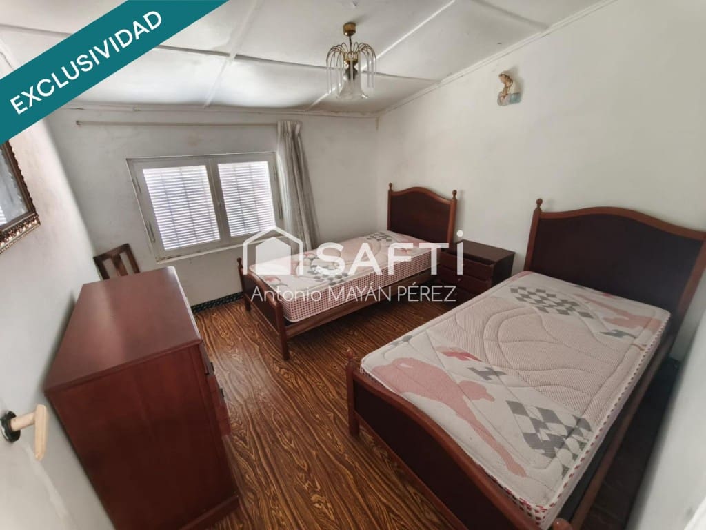 7 camera da letto Villa in vendita in Ribeira con garage - 231.000 € (Rif: 9533789)