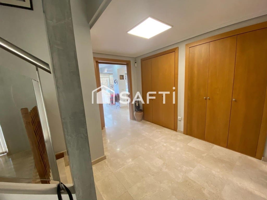 6 camera da letto Villa in vendita in Alcala de Guadaira con piscina garage - 935.000 € (Rif: 9533791)