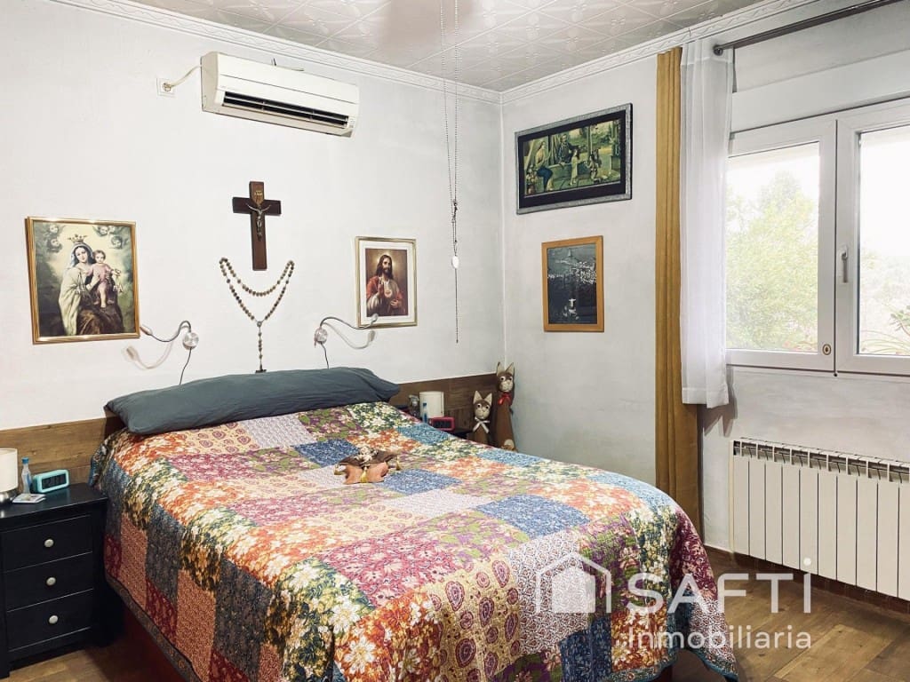 2 sovrum Finca/Hus på landet till salu i Llombai - 295 000 € (Ref: 9533792)