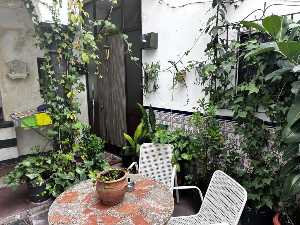 1 bedroom Apartment for sale in Arcos de la Frontera - € 46,000 (Ref: 9533795)