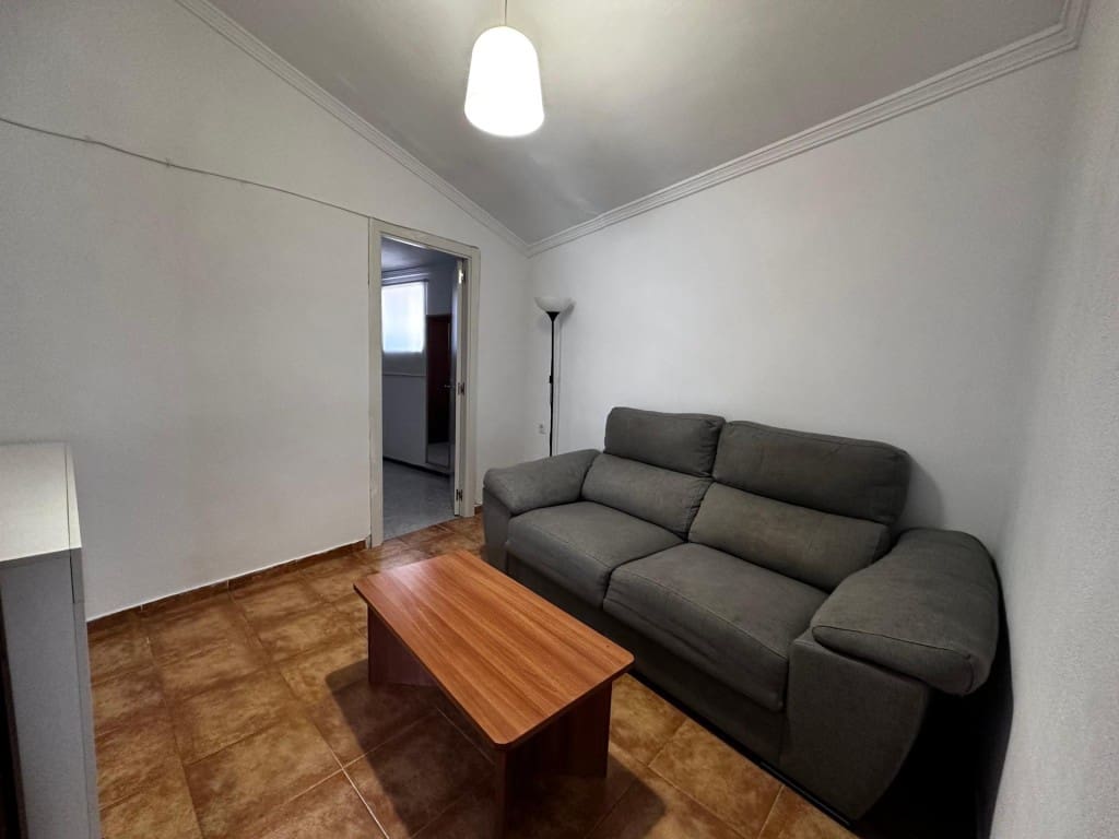 1 bedroom Apartment for sale in Arcos de la Frontera - € 46,000 (Ref: 9533795)