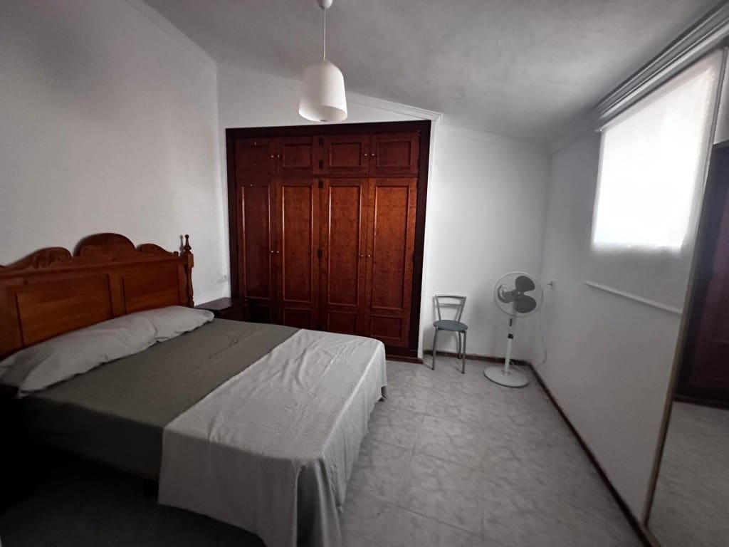 1 bedroom Apartment for sale in Arcos de la Frontera - € 46,000 (Ref: 9533795)