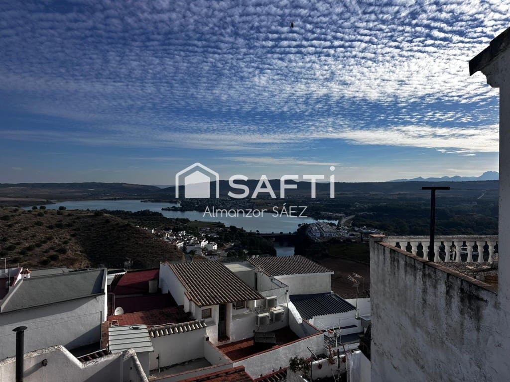 1 bedroom Apartment for sale in Arcos de la Frontera - € 46,000 (Ref: 9533795)