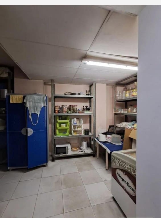 Commerciale in vendita in Salobrena - 207.260 € (Rif: 9533796)