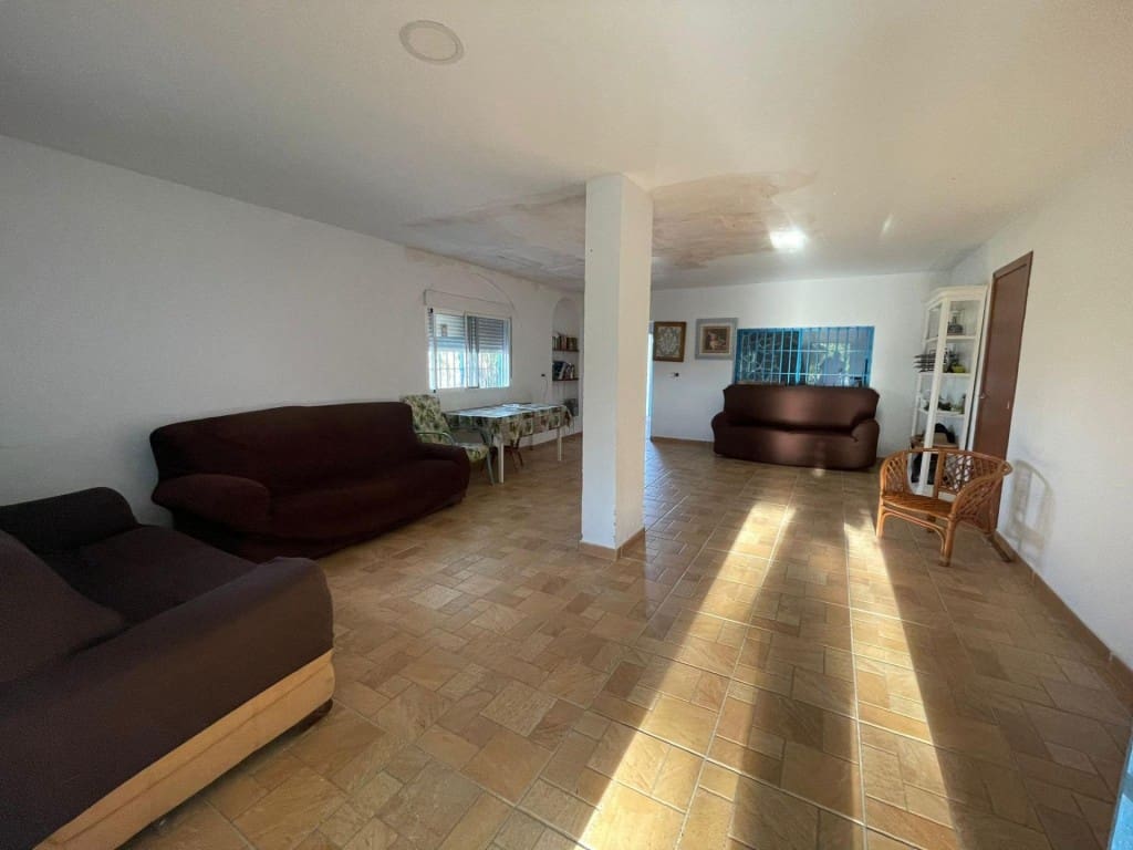 2 bedroom Finca/Country House for sale in Jerez de la Frontera - € 272,500 (Ref: 9533797)