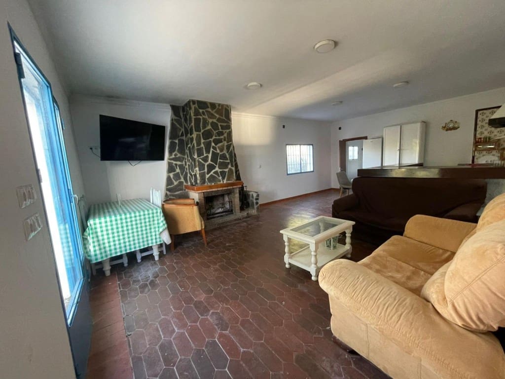 2 bedroom Finca/Country House for sale in Jerez de la Frontera - € 272,500 (Ref: 9533797)