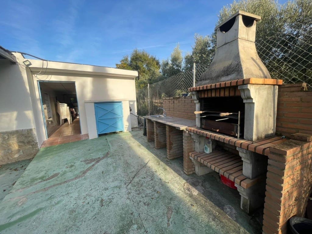 2 bedroom Finca/Country House for sale in Jerez de la Frontera - € 272,500 (Ref: 9533797)