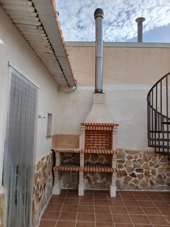 4 sypialnia Willa na sprzedaż w Los Montesinos z basenem garażem - 286 000 € (Ref: 9535778)