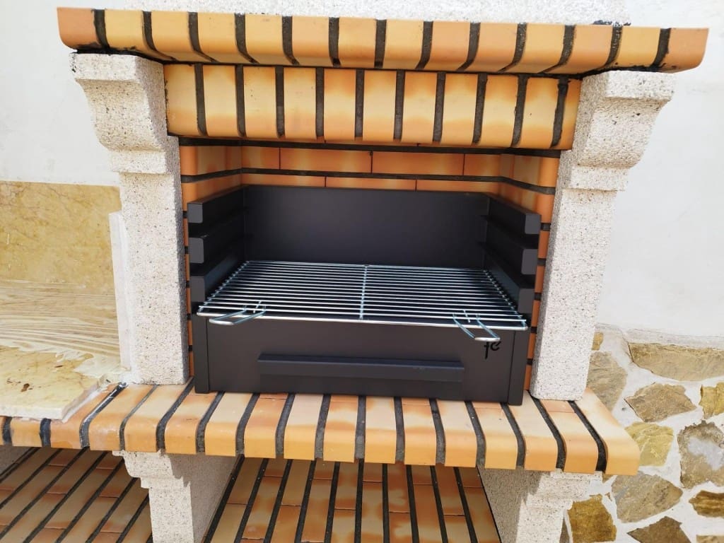 4 sypialnia Willa na sprzedaż w Los Montesinos z basenem garażem - 286 000 € (Ref: 9535778)