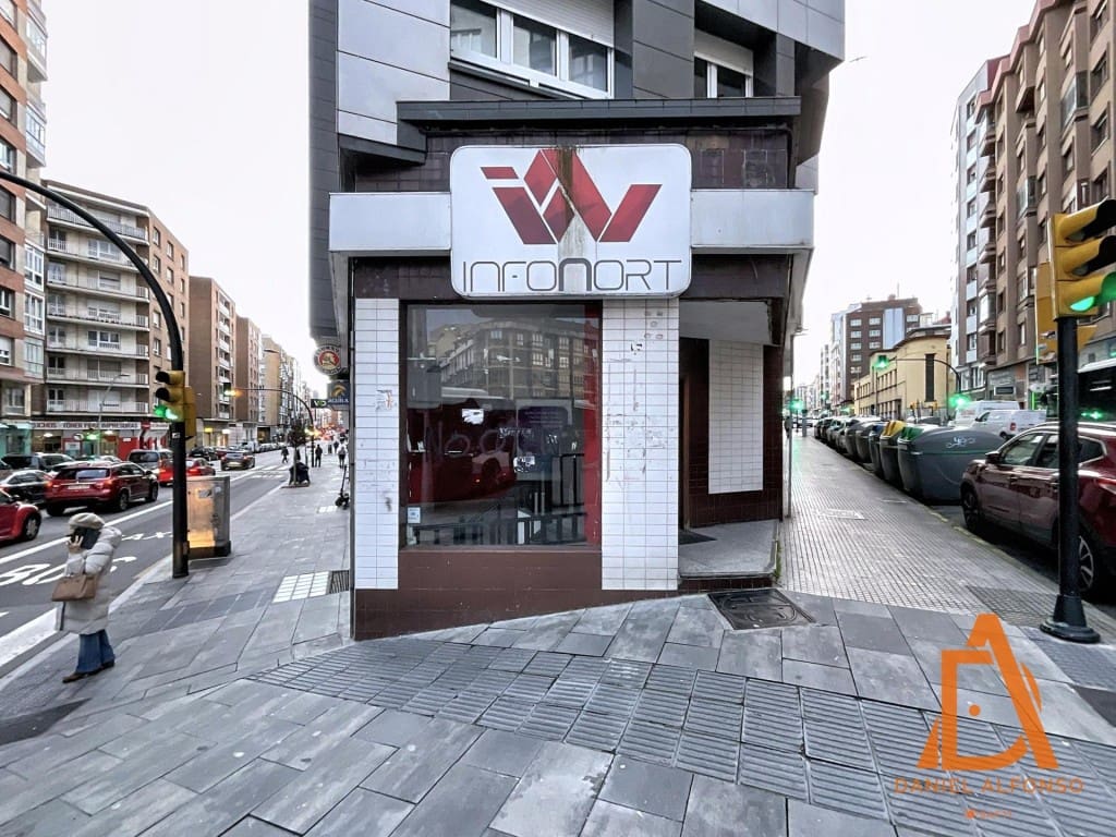 Gewerbe zu vermieten in Gijon - 700 € (Ref: 9535779)