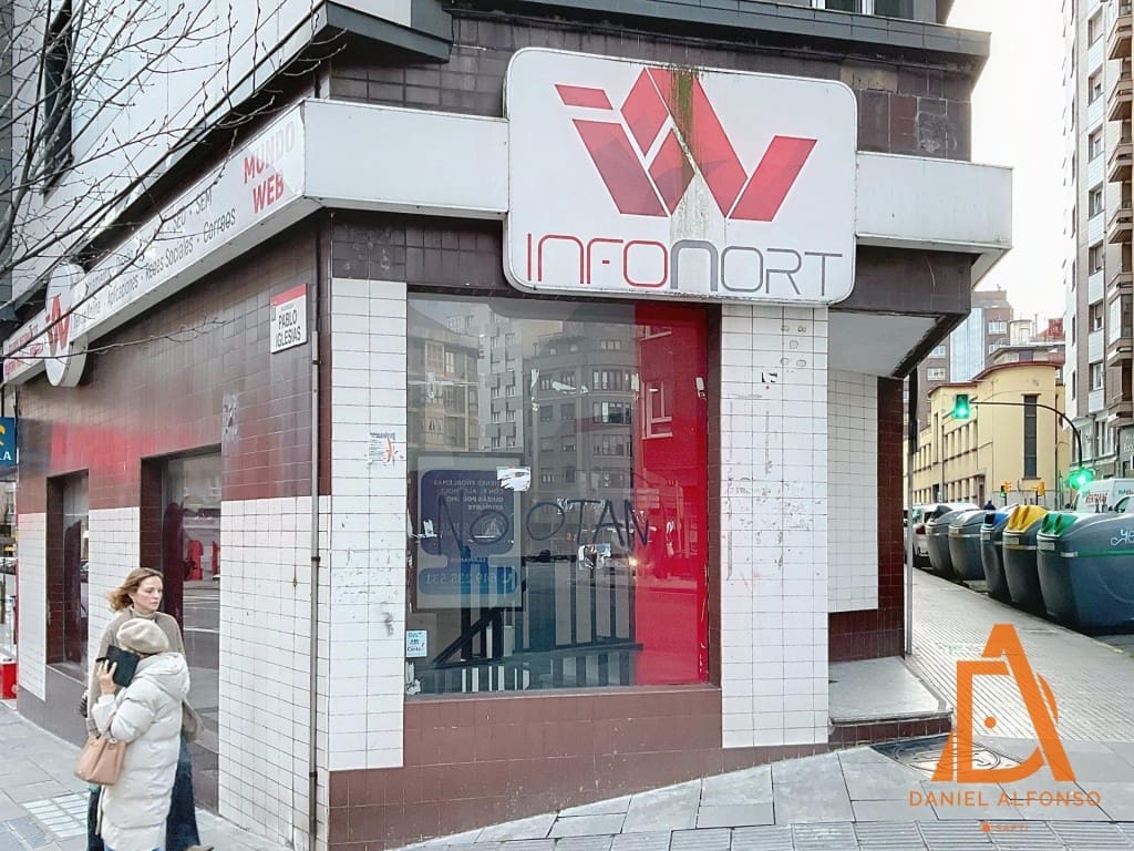 Gewerbe zu vermieten in Gijon - 700 € (Ref: 9535779)