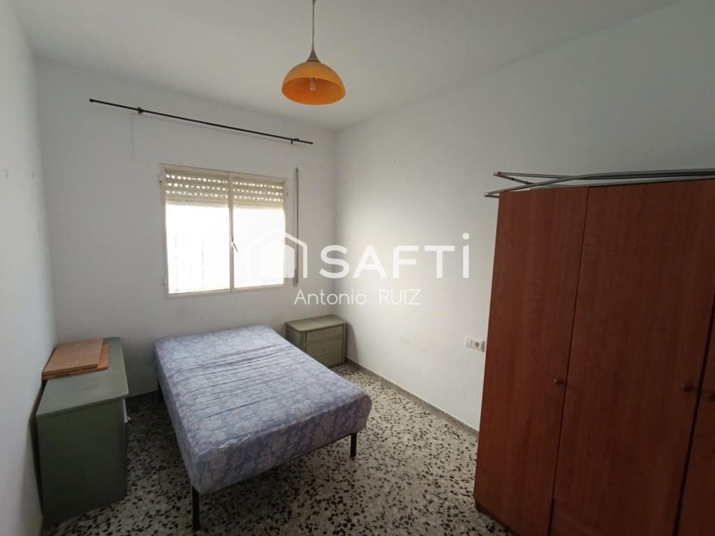 3 bedroom Apartment for sale in Ubeda - € 89,990 (Ref: 9535780)