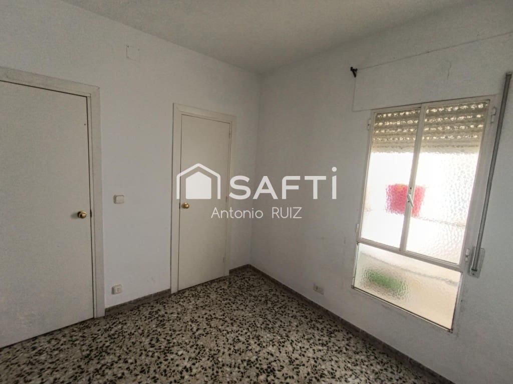 3 bedroom Apartment for sale in Ubeda - € 89,990 (Ref: 9535780)