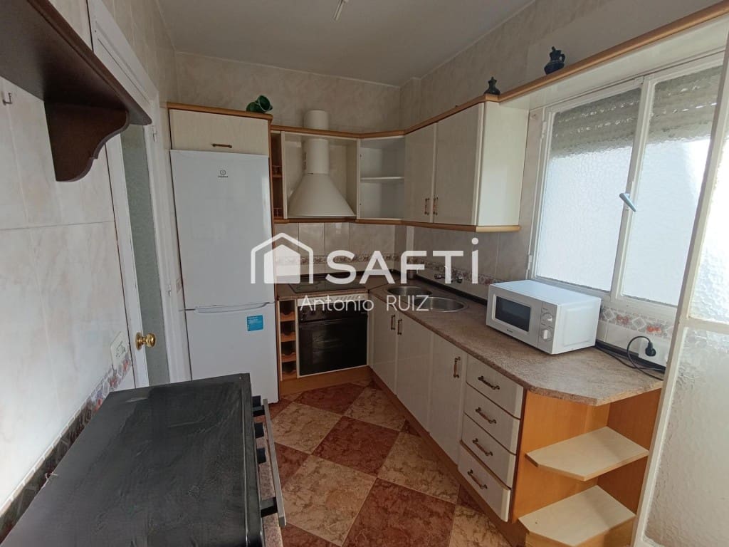 3 bedroom Apartment for sale in Ubeda - € 89,990 (Ref: 9535780)