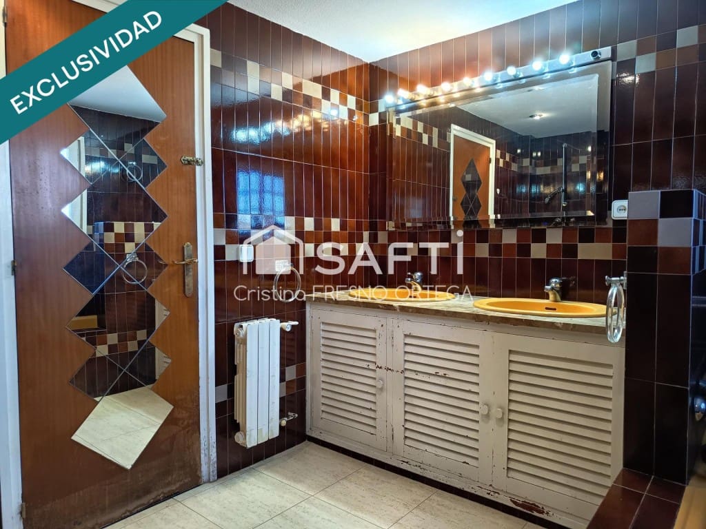 4 bedroom Apartment for sale in Reus - € 159,000 (Ref: 9535781)