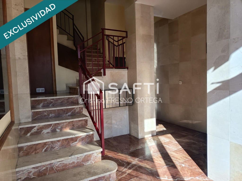4 bedroom Apartment for sale in Reus - € 159,000 (Ref: 9535781)