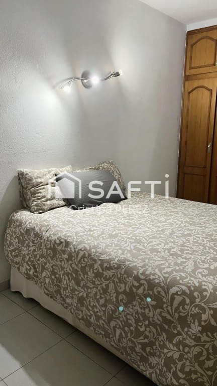 Adosado de 4 habitaciones en Blanes en venta - 399.000 € (Ref: 9540977)