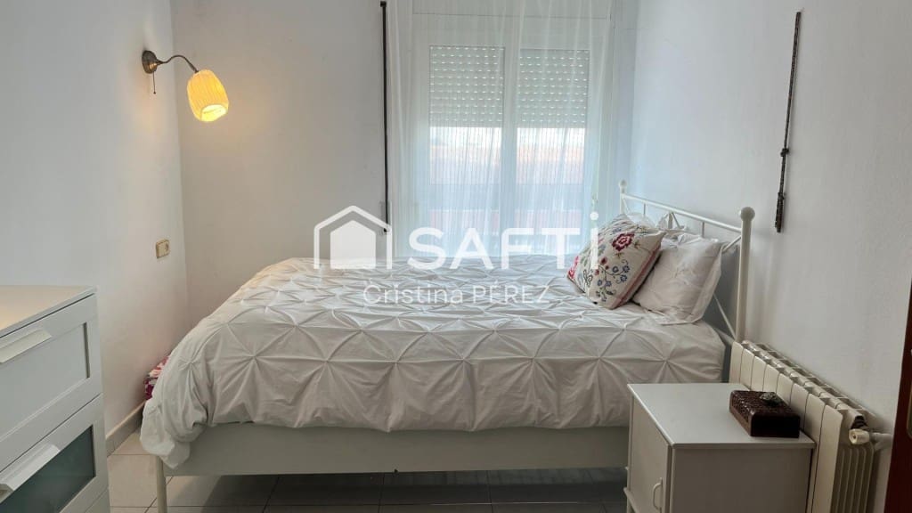 Adosado de 4 habitaciones en Blanes en venta - 399.000 € (Ref: 9540977)