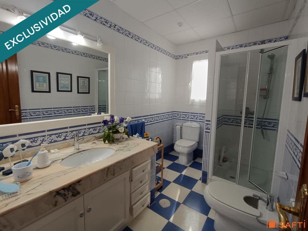 6 bedroom Villa for sale in Nijar with pool garage - € 680,000 (Ref: 9540983)