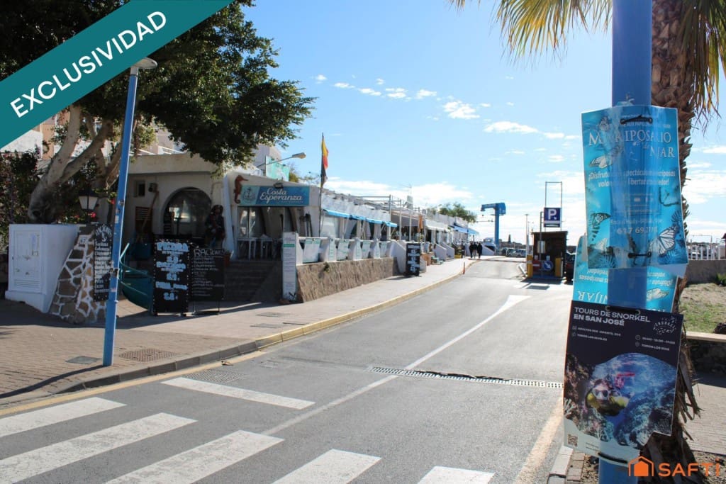 6 bedroom Villa for sale in Nijar with pool garage - € 680,000 (Ref: 9540983)