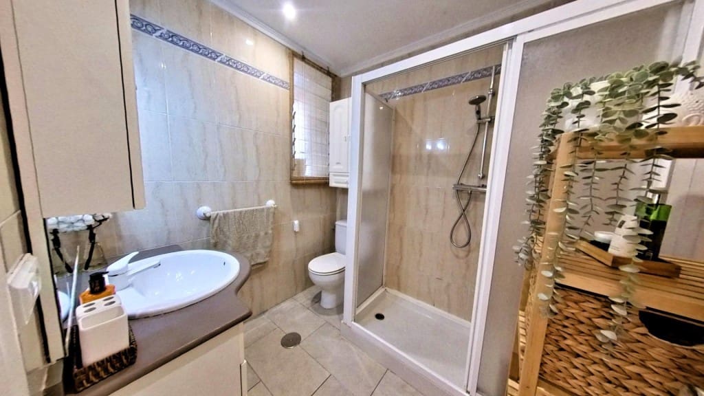 3 quarto Apartamento para venda em Alicante cidade - 187 000 € (Ref: 9543400)