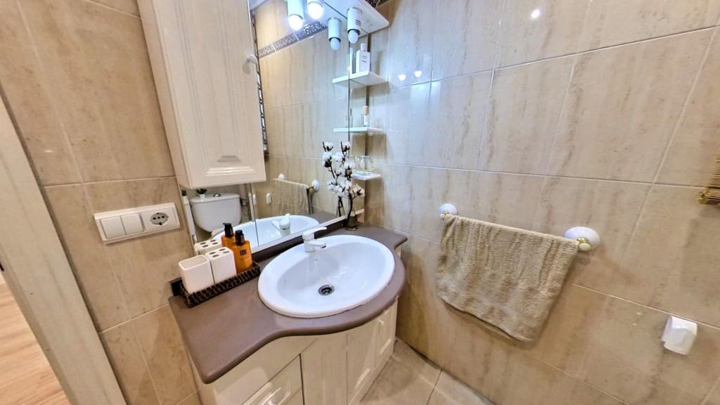 3 quarto Apartamento para venda em Alicante cidade - 187 000 € (Ref: 9543400)