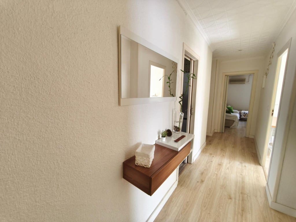 3 quarto Apartamento para venda em Alicante cidade - 187 000 € (Ref: 9543400)