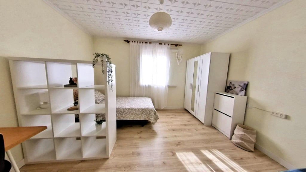 3 quarto Apartamento para venda em Alicante cidade - 187 000 € (Ref: 9543400)