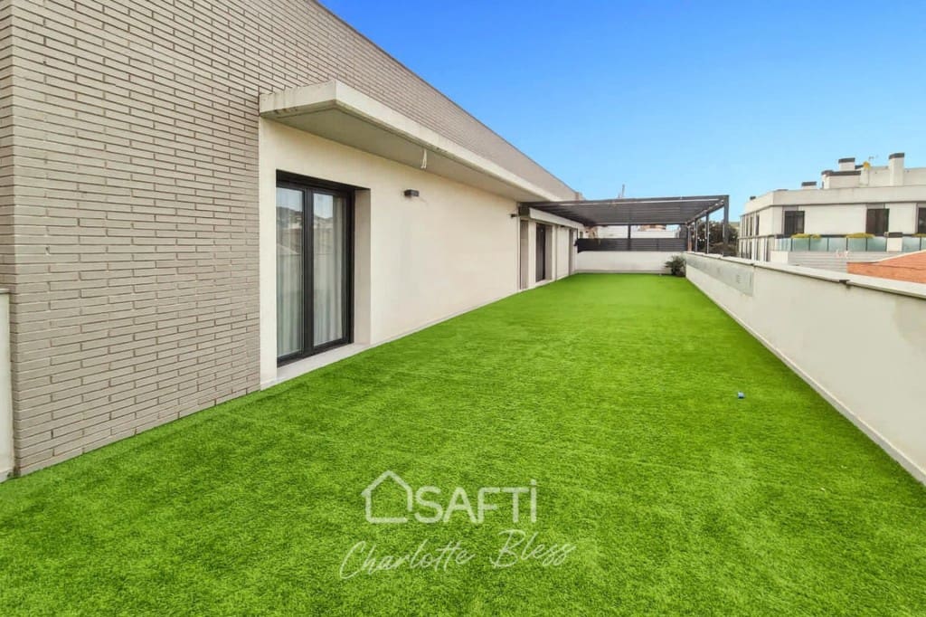 3 quarto Penthouse para venda em Viladecans com garagem - 538 000 € (Ref: 9543401)