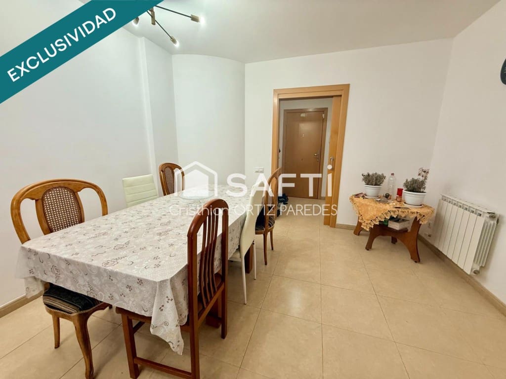 3 sovrum Lägenhet till salu i Sils med garage - 179 000 € (Ref: 9543402)