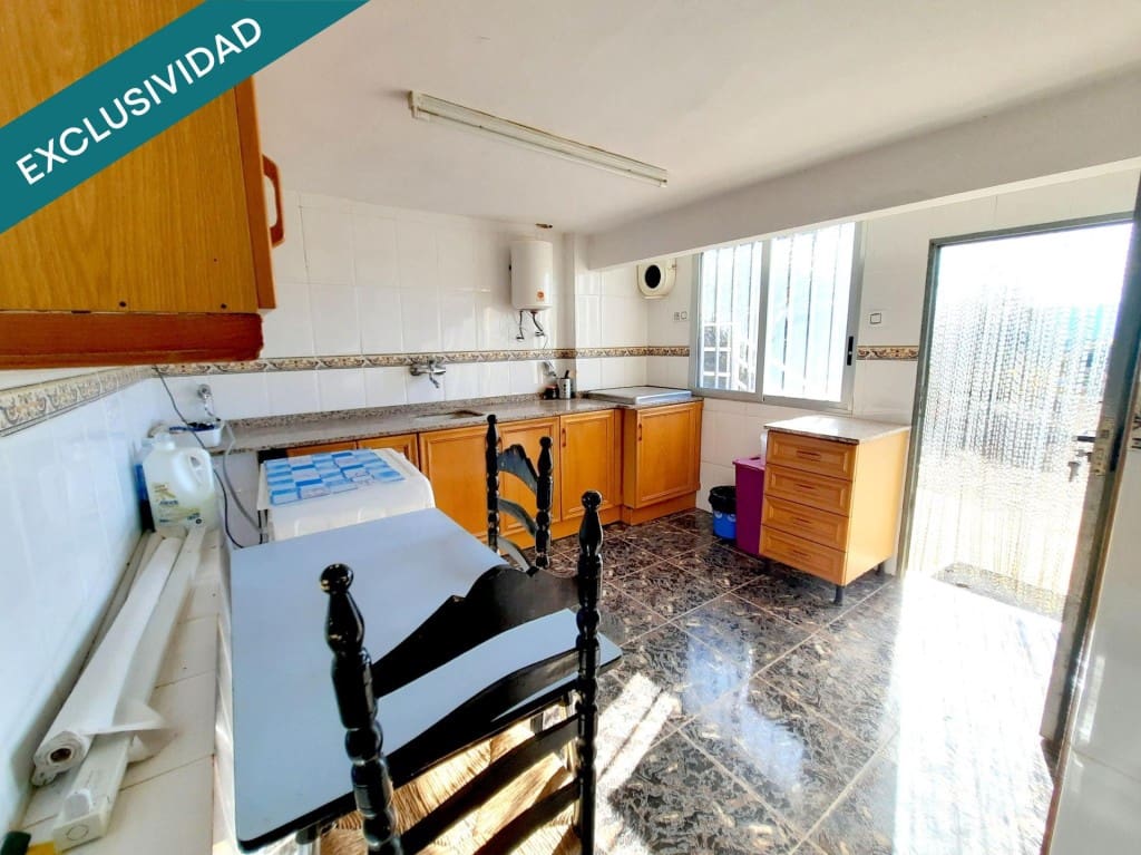 4 sovrum Finca/Hus på landet till salu i Alfara d'Algimia med pool - 225 000 € (Ref: 9543404)