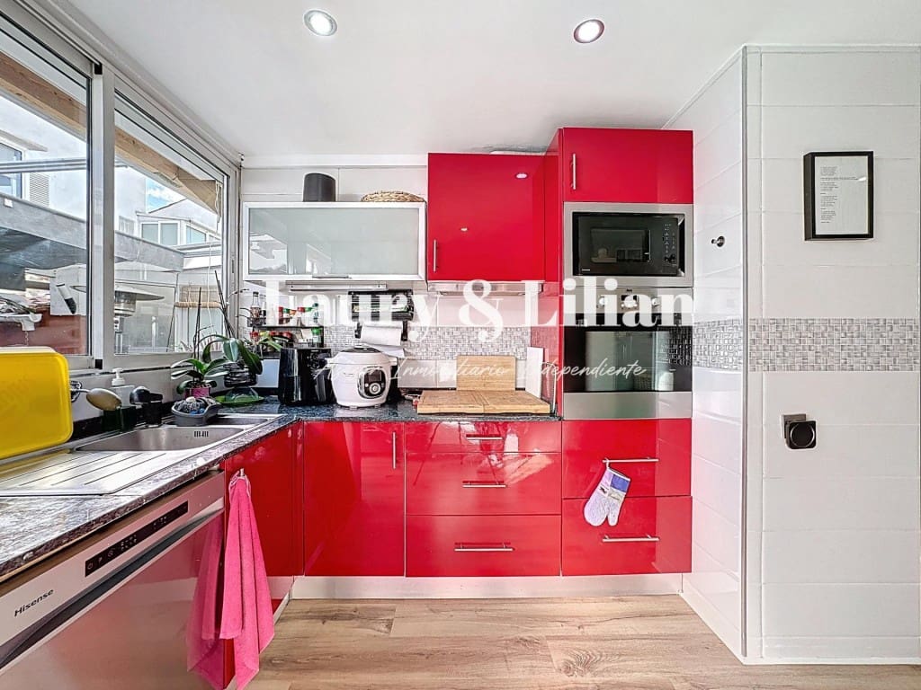 4 soverom Villa til salgs i Empuriabrava med garasje - € 259 000 (Ref: 9543409)