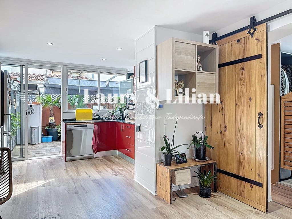 4 soverom Villa til salgs i Empuriabrava med garasje - € 259 000 (Ref: 9543409)