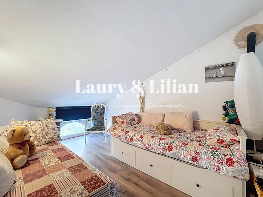 4 soverom Villa til salgs i Empuriabrava med garasje - € 259 000 (Ref: 9543409)