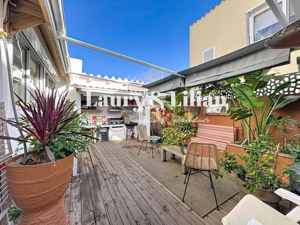 4 soverom Villa til salgs i Empuriabrava med garasje - € 259 000 (Ref: 9543409)