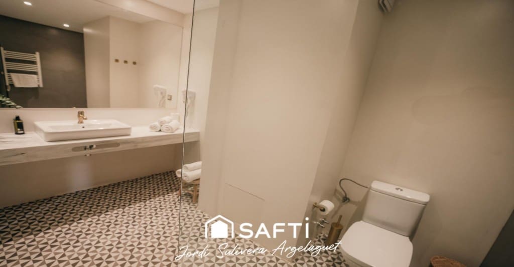 Office for sale in Montella i Martinet - € 2,500,000 (Ref: 9543411)