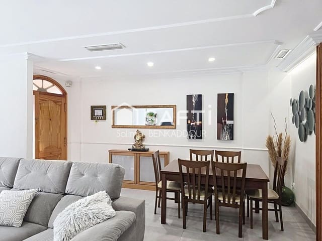 4 sovrum Radhus till salu i Puçol - 485 000 € (Ref: 9543414)