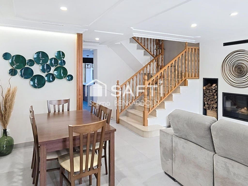 4 sovrum Radhus till salu i Pucol - 485 000 € (Ref: 9543414)