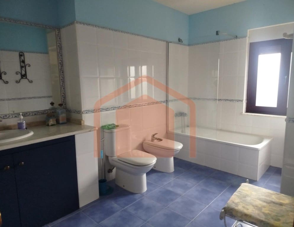 4 bedroom Finca/Country House for sale in Ciperez with pool garage - € 365,000 (Ref: 9543417)