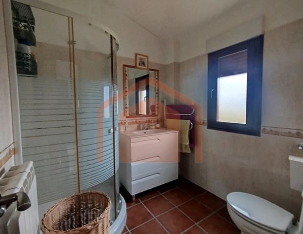 4 chambre Finca/Maison de Campagne à vendre à Cipérez avec piscine garage - 365 000 € (Ref: 9543417)