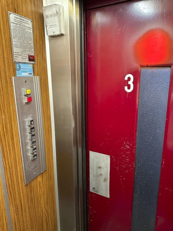 Garage for sale in Donostia-San Sebastian - € 24,000 (Ref: 9543418)