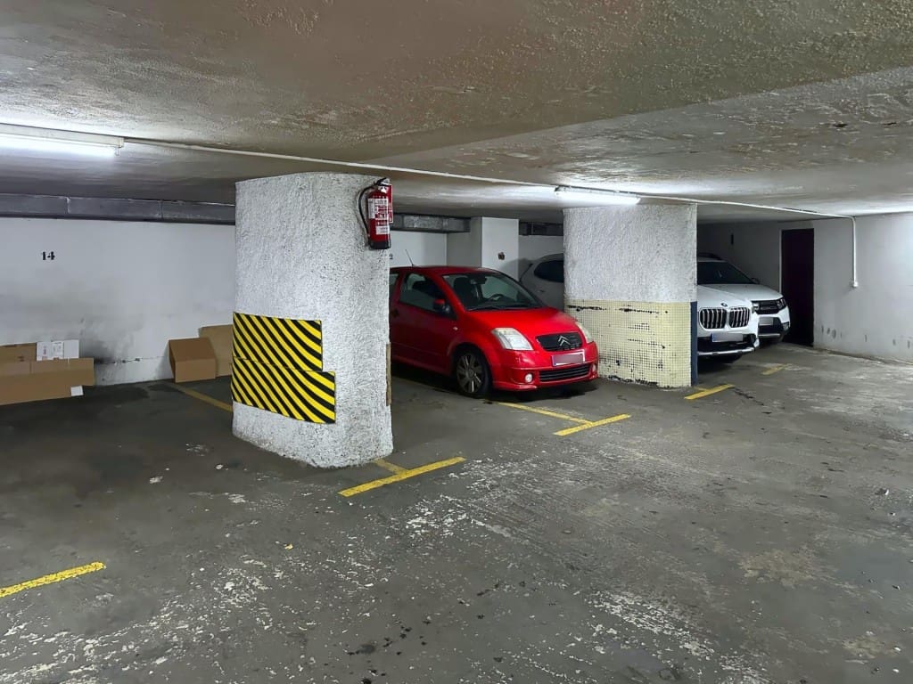 Garage for sale in Donostia-San Sebastian - € 24,000 (Ref: 9543418)