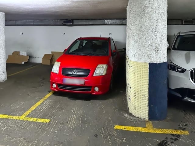 Garage zu verkaufen in Donostia-San Sebastián - 24.000 € (Ref: 9543418)