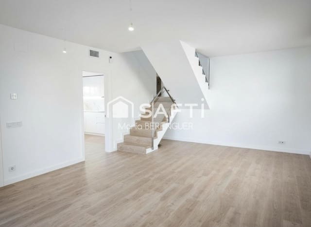 4 soveværelse Villa til salg i Calafell med swimmingpool garage - € 540.000 (Ref: 9543419)