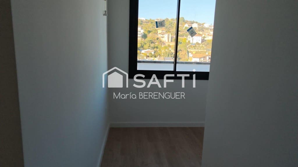 4 soveværelse Villa til salg i Calafell med swimmingpool garage - € 540.000 (Ref: 9543419)